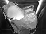 bicchiere con ghiaccio